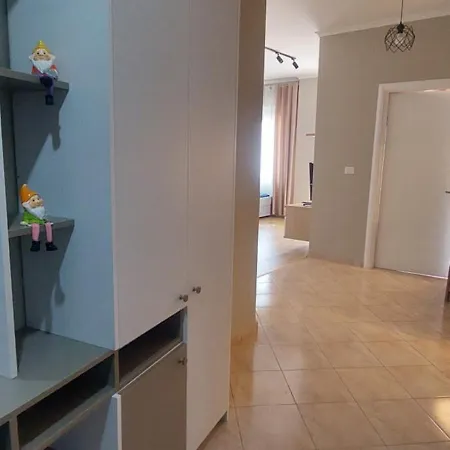 Apartment Lu-er Center Tirana